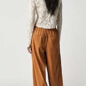 Free people to the sky parachute pants in cocoa brown.  Excellent condition